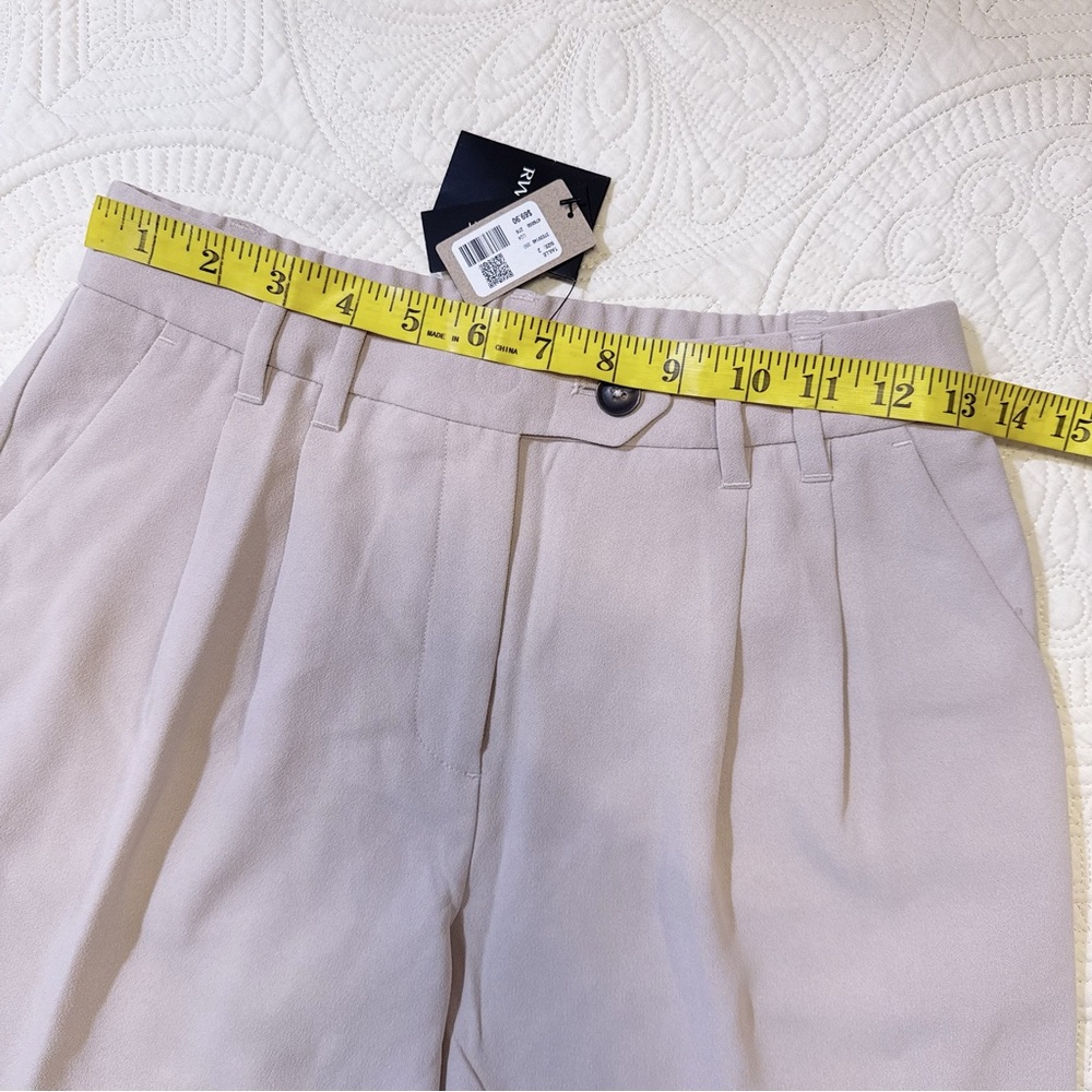 NWT RW&CO. 476050 shorts high waist 2 - Picture 2 of 4